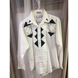 HOST PICK💫 VINTAGE White Blouse with 3D Decor